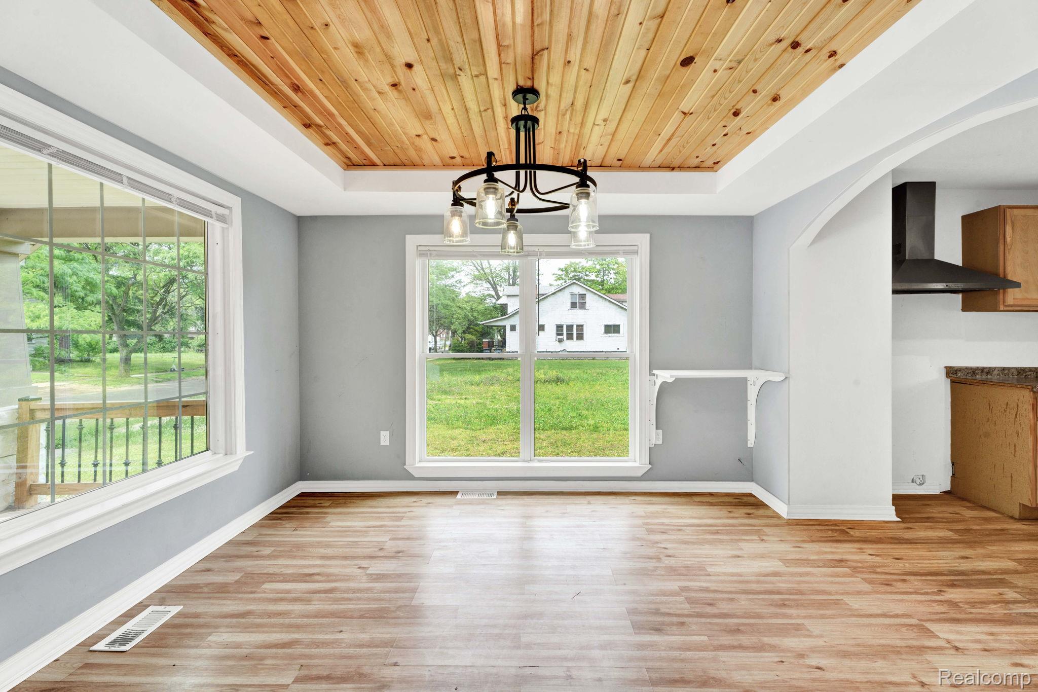 Detroit City, Michigan 48238, United States, 2 Bedrooms Bedrooms, ,1 BathroomBathrooms,Residential,Active,154041