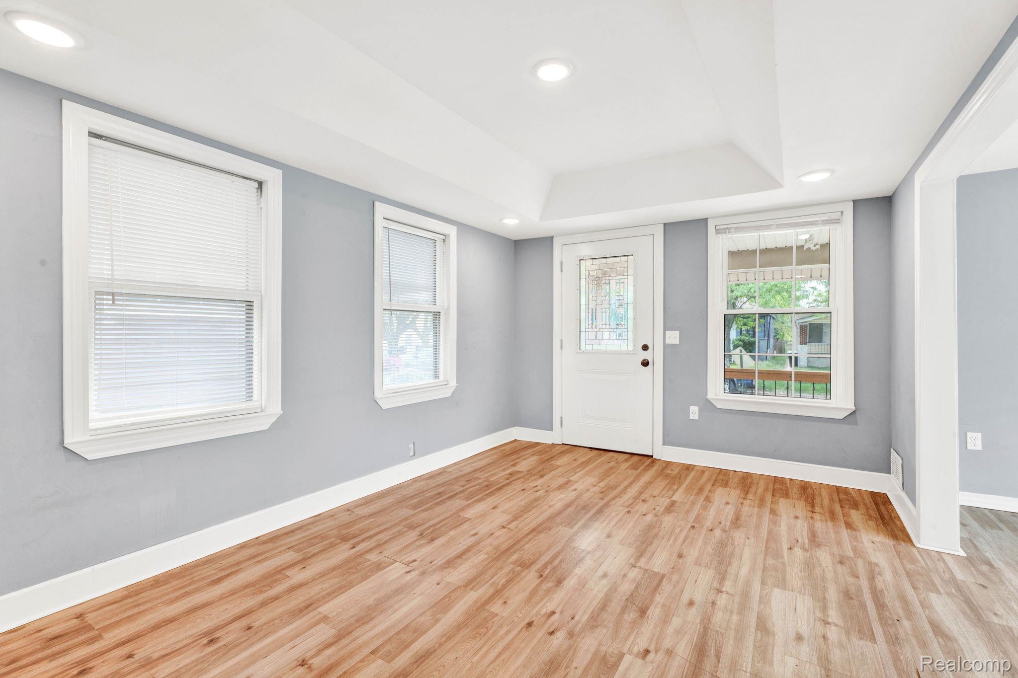 Detroit City, Michigan 48238, United States, 2 Bedrooms Bedrooms, ,1 BathroomBathrooms,Residential,Active,154041