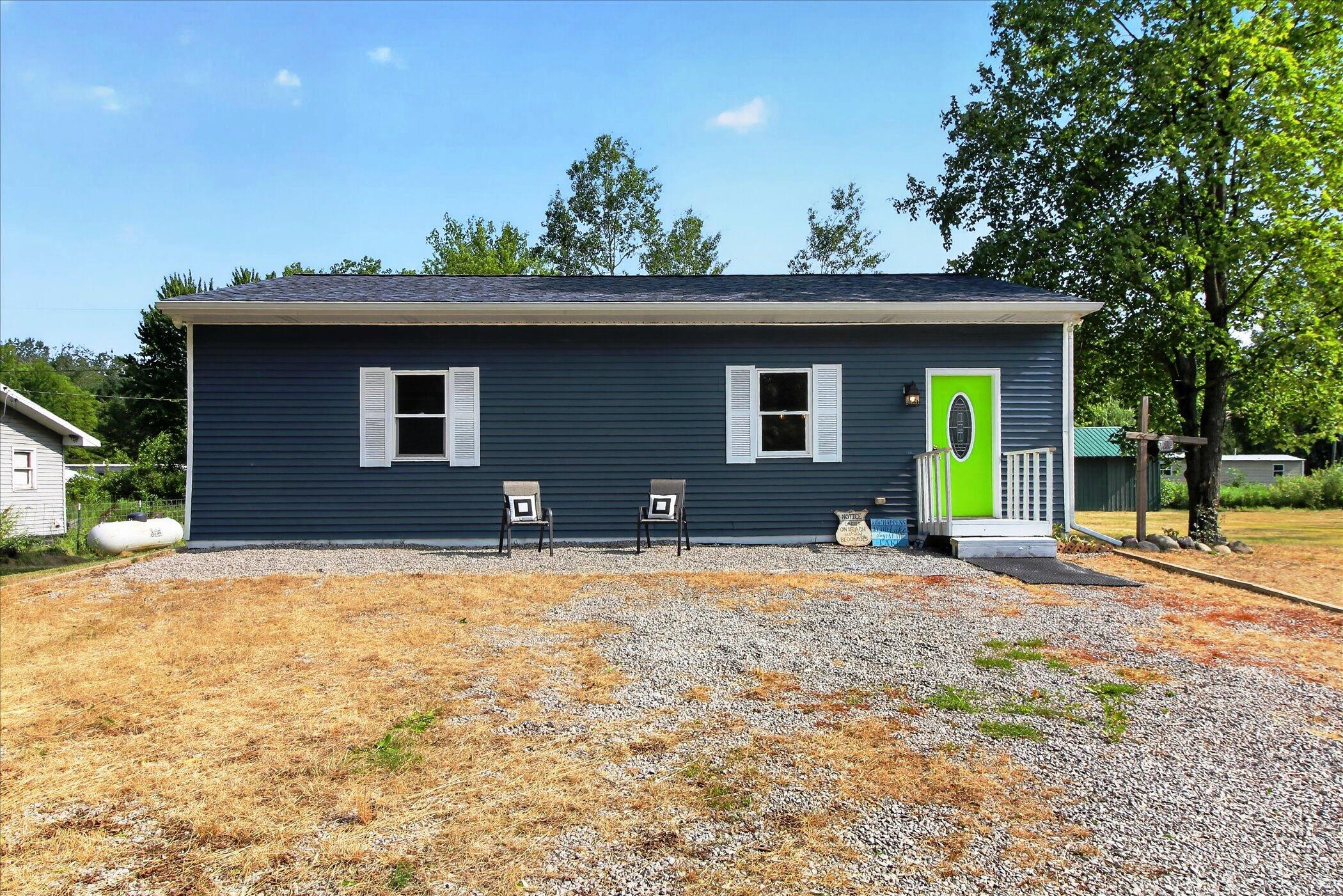 8048 17 Mile Road