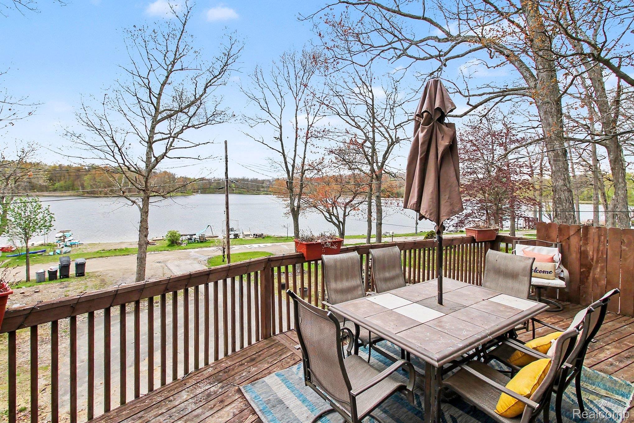 4375 Skinner Lake Road