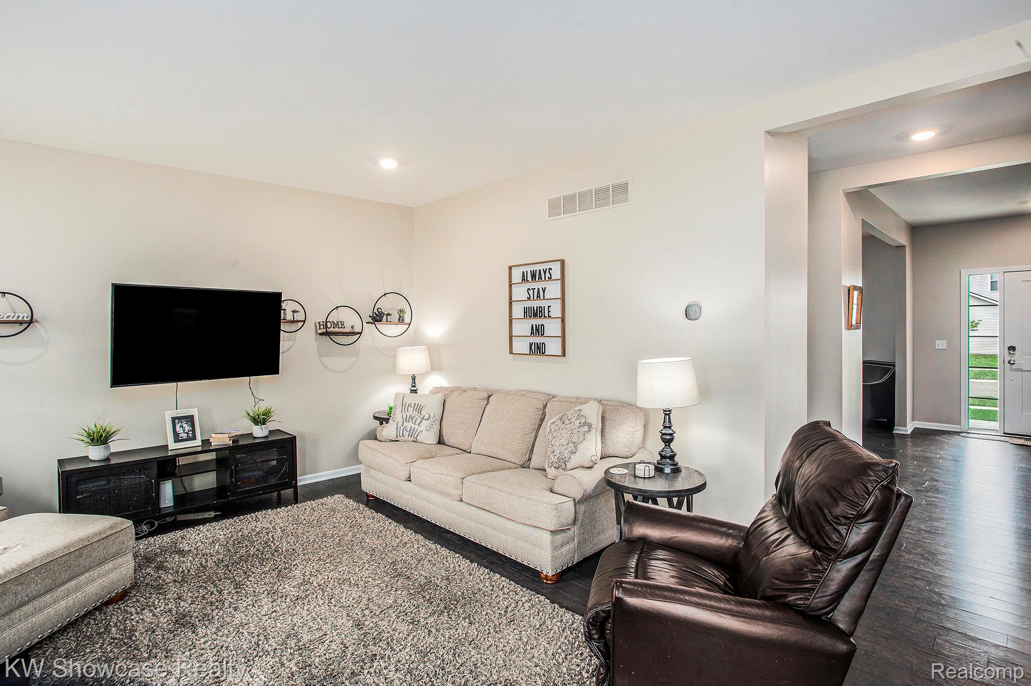 8341 Sharon Drive