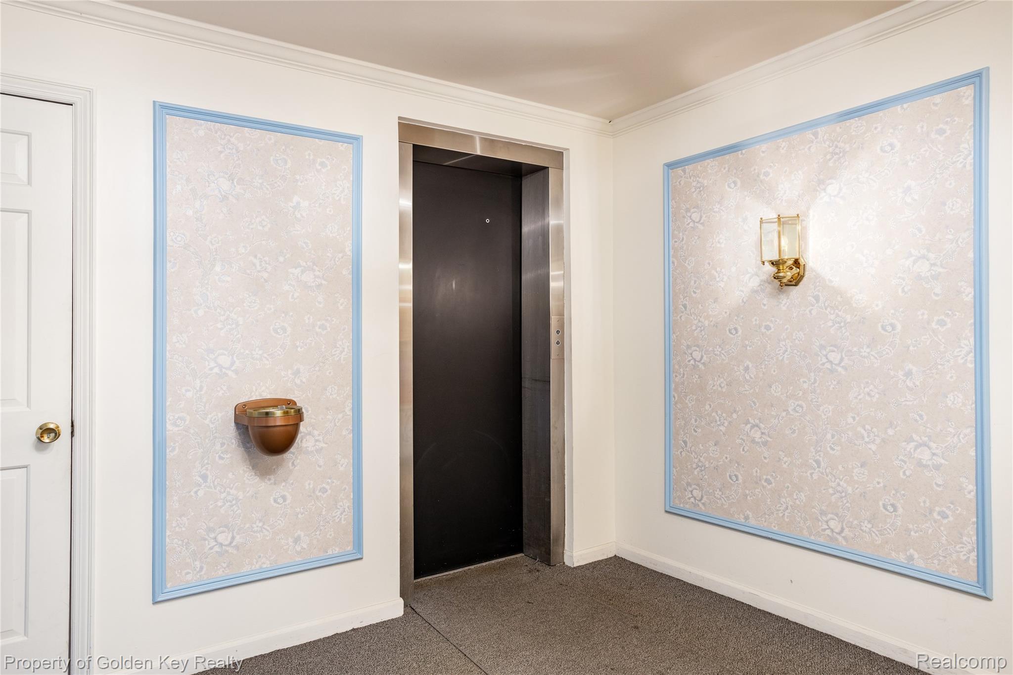 19710 W 13 MILE Road 102