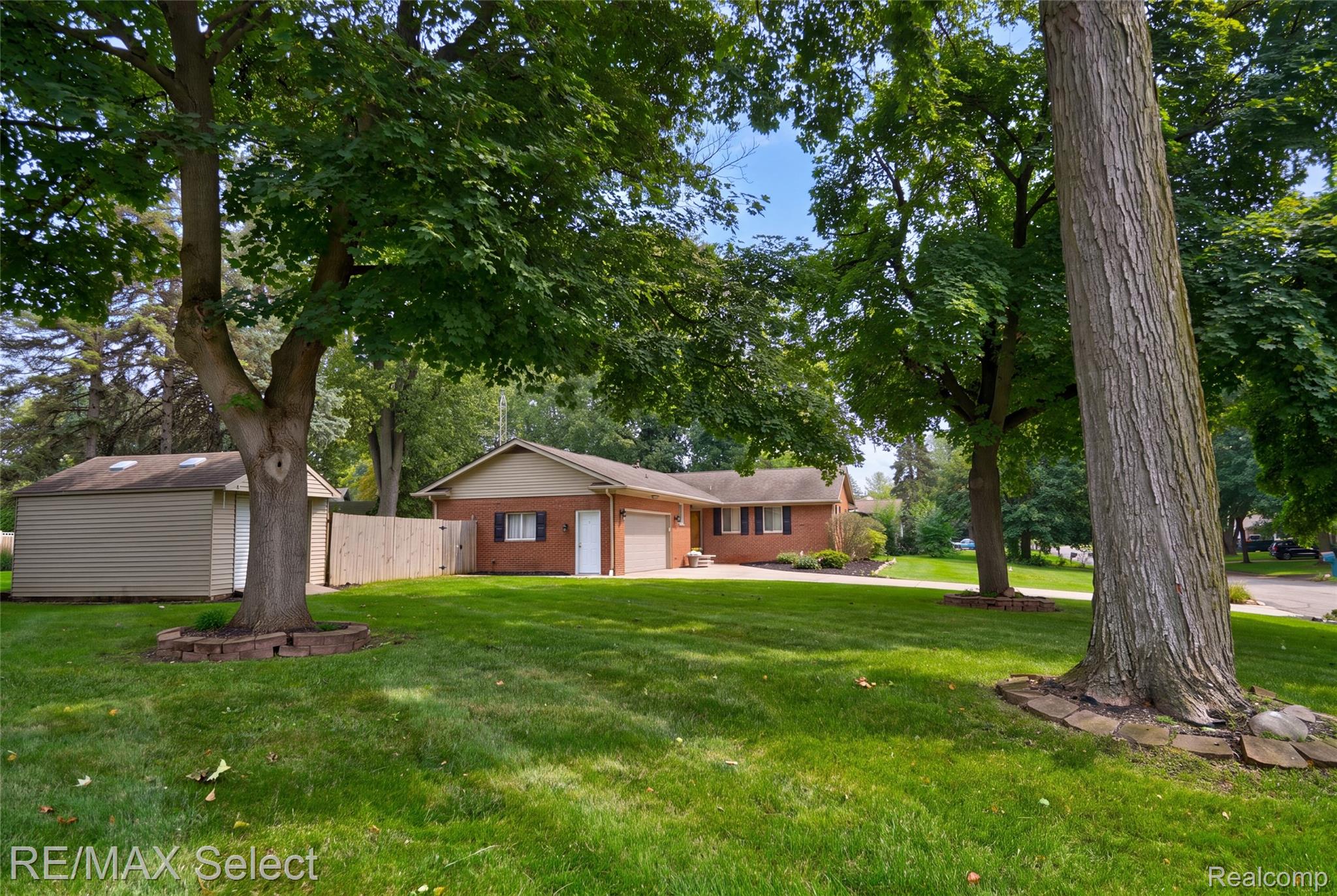4293 Old Carriage Road