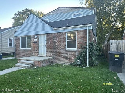 Tiny photo for 16145 Stahelin Avenue, Detroit City, MI 48219 (MLS # 20261085106)