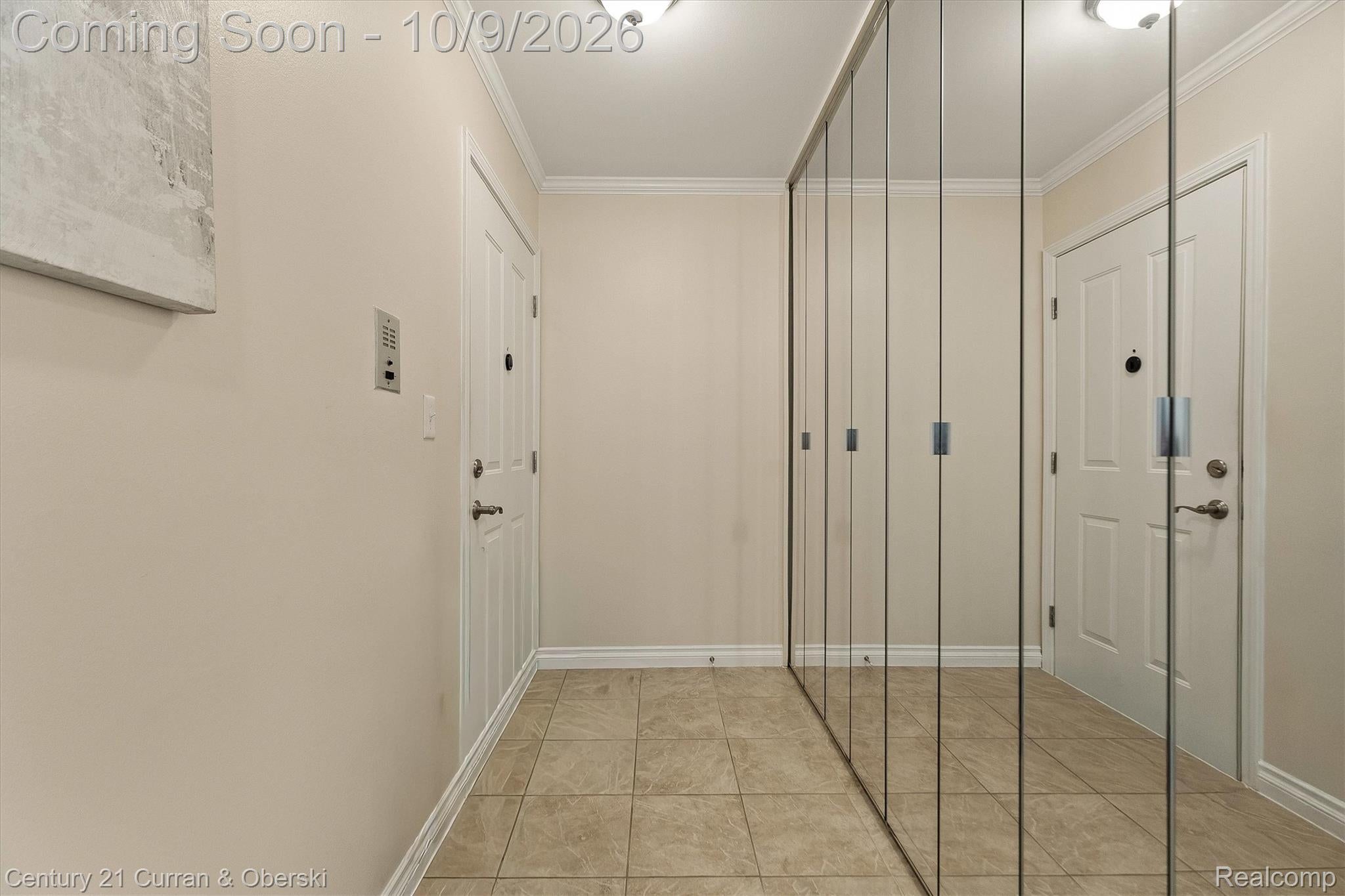 735 Randolph Street 121