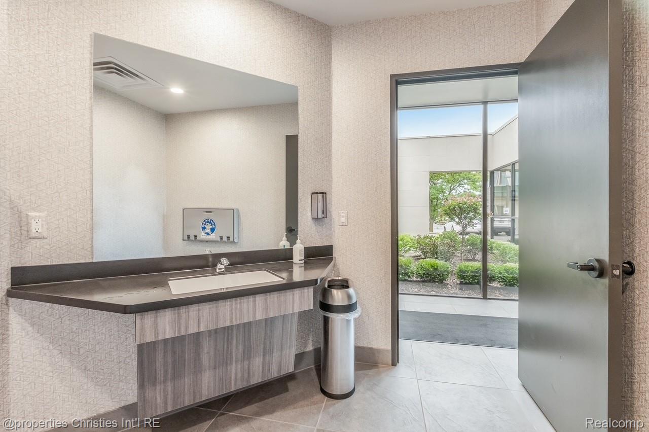 6330 Orchard Lake Road 110