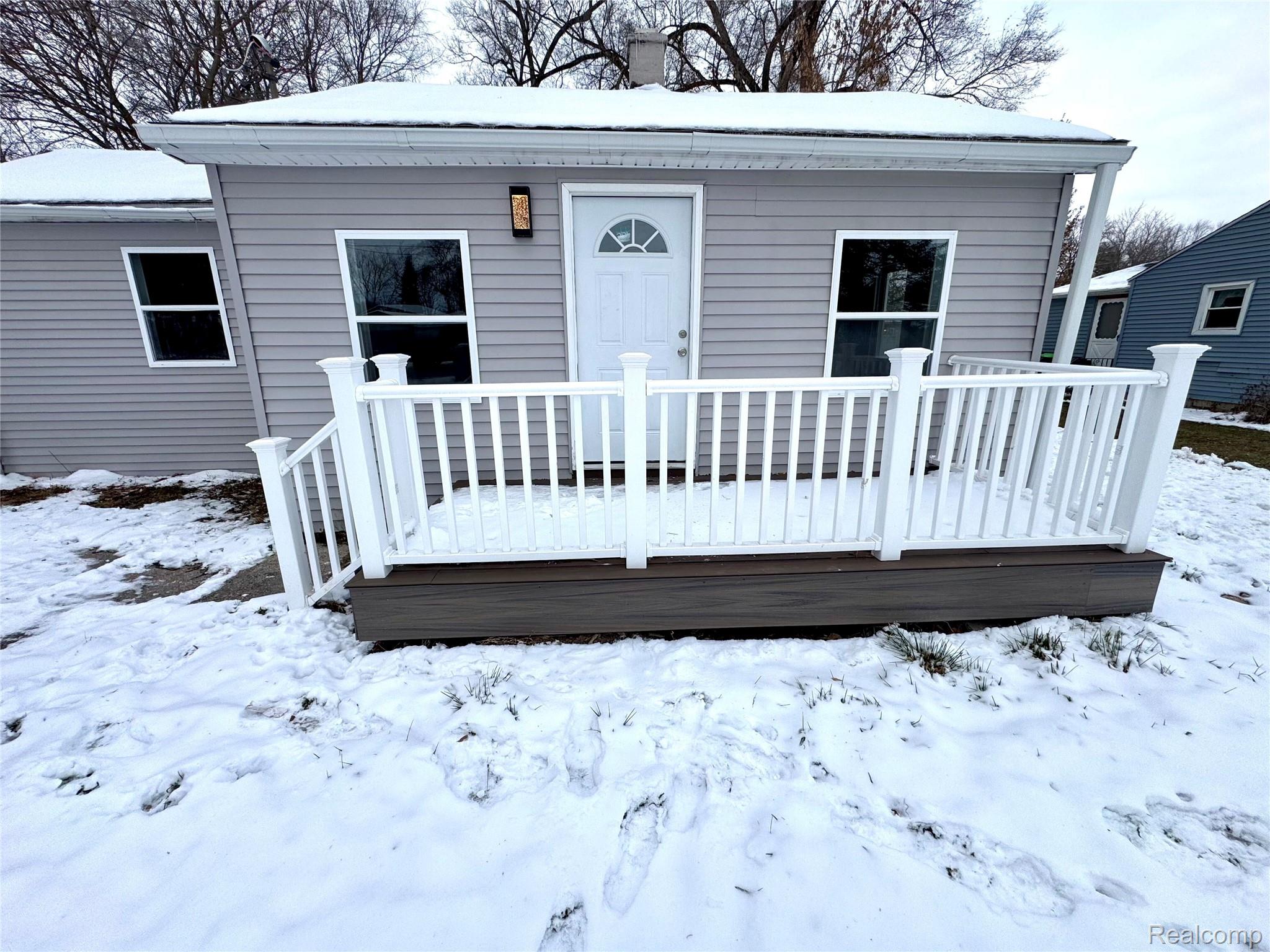 3553 N Monroe Street