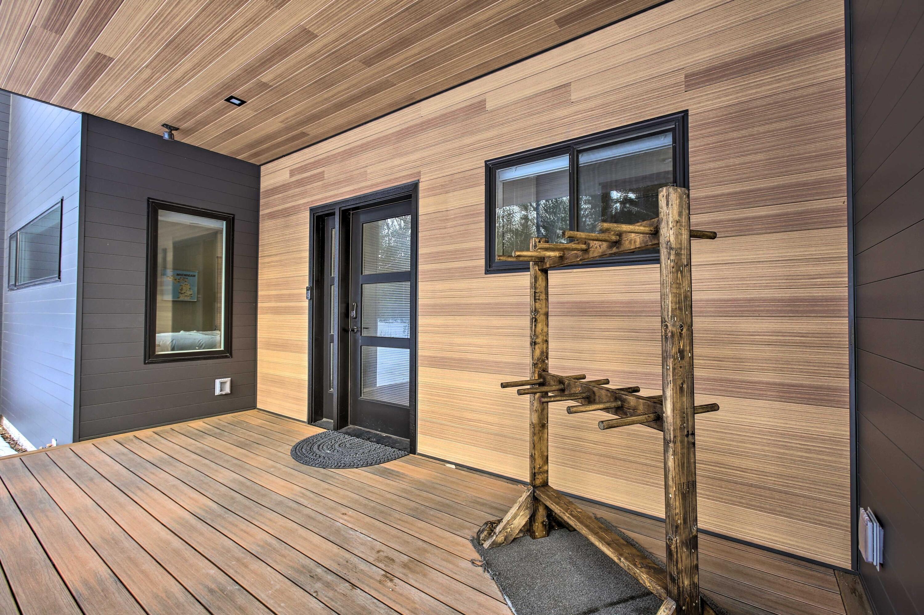 343 Dubonnet Trail