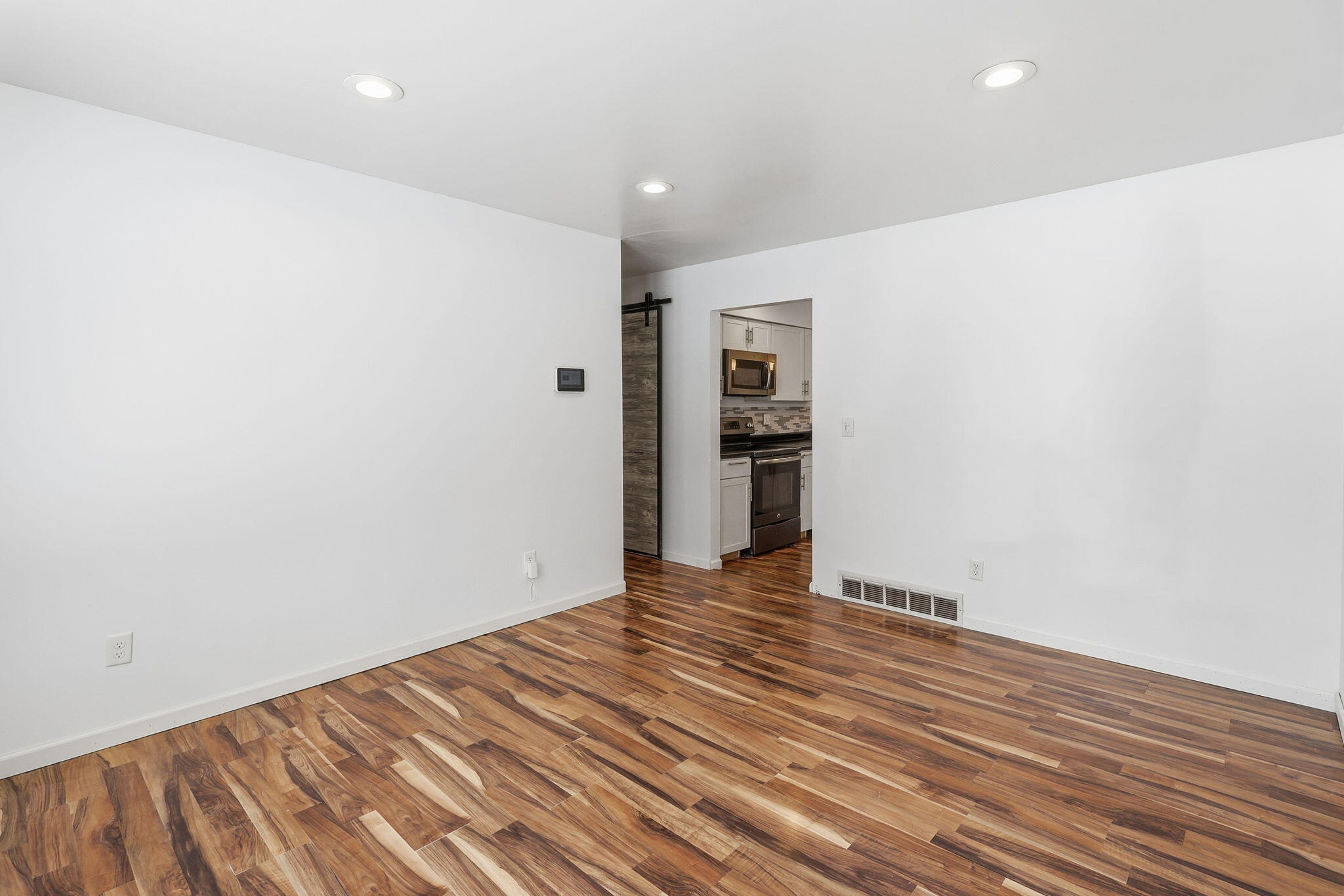 3924 Wedgewood Drive