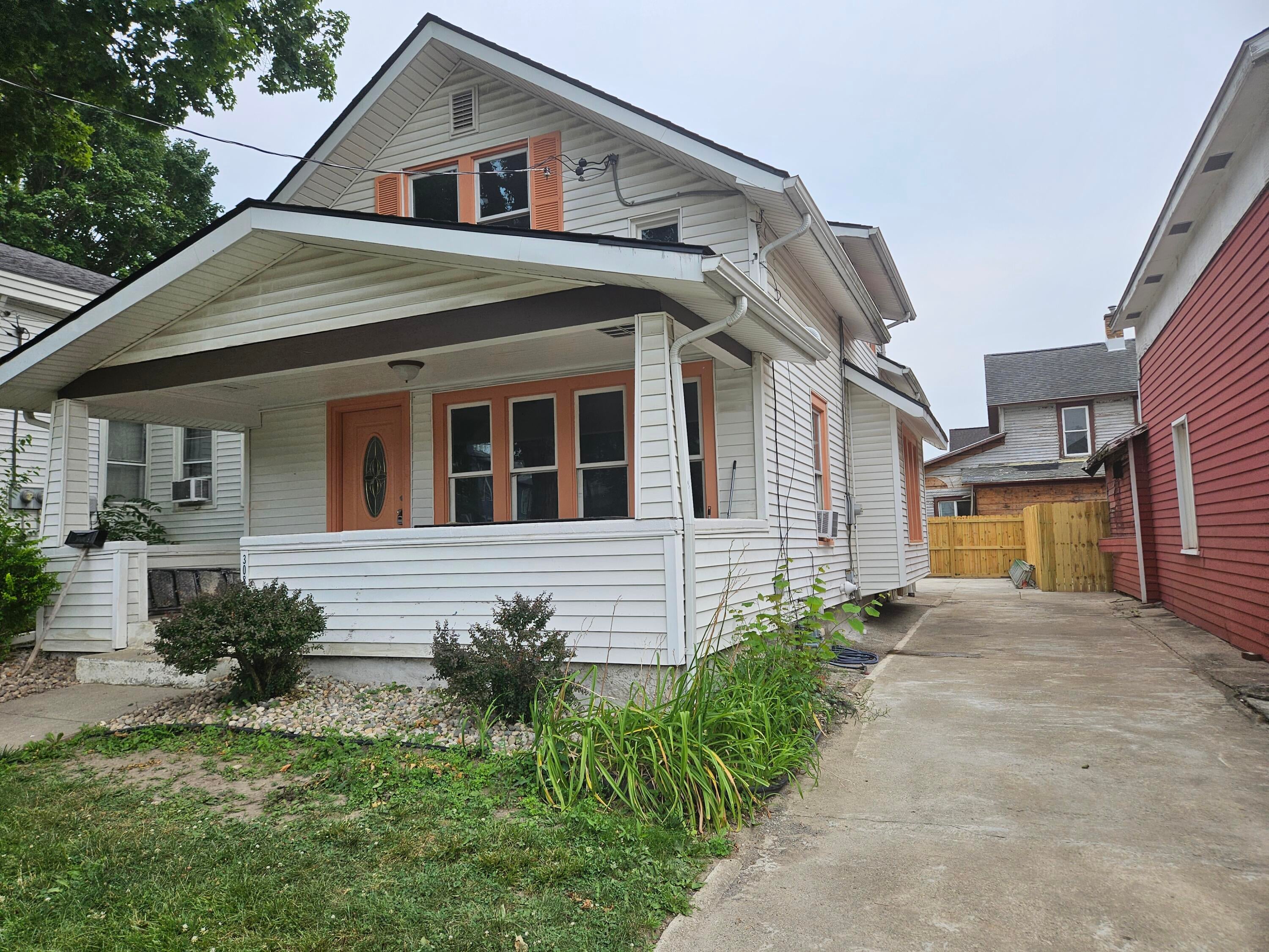 308 Toledo Street