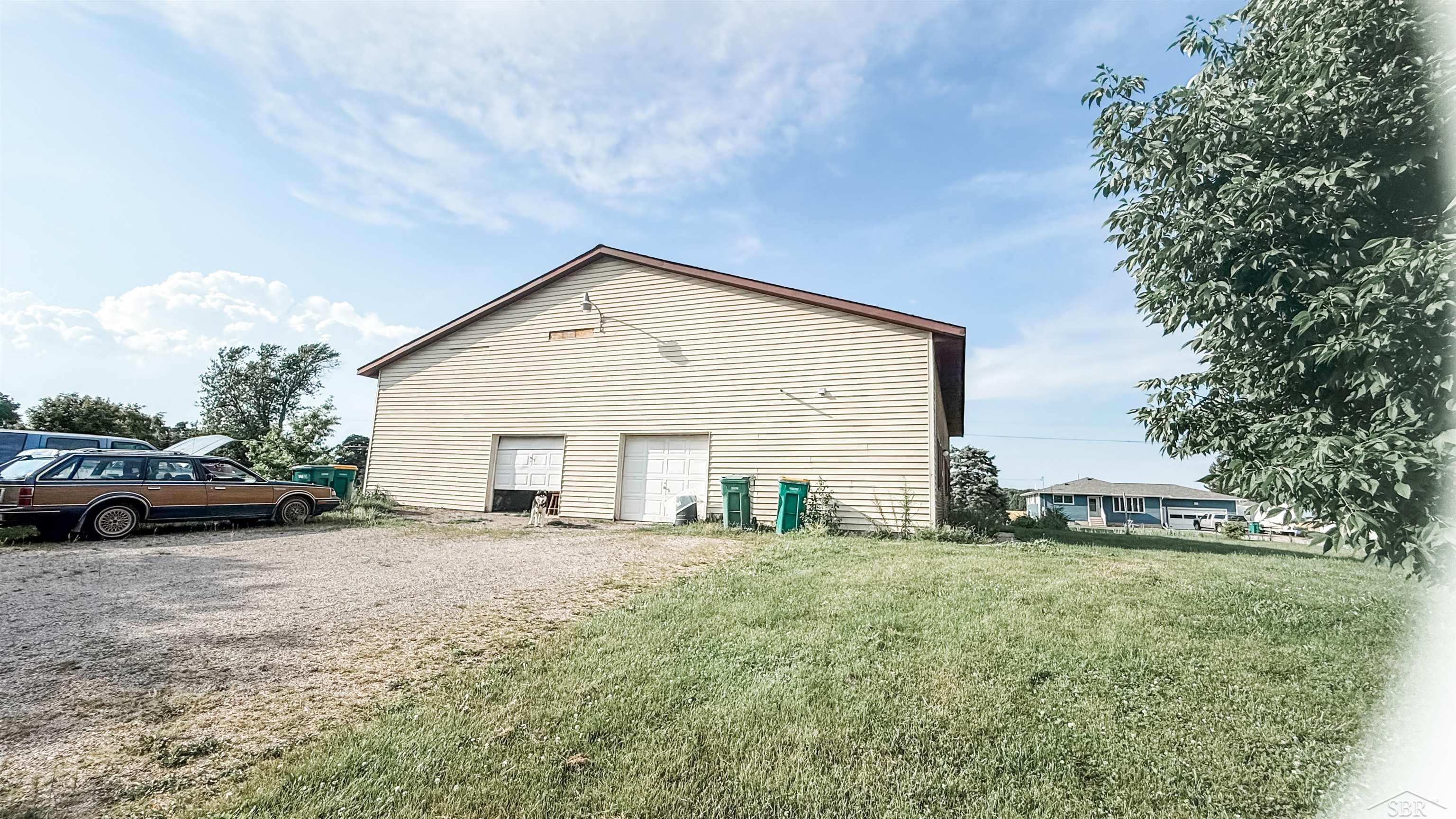 2133 Bullock Road