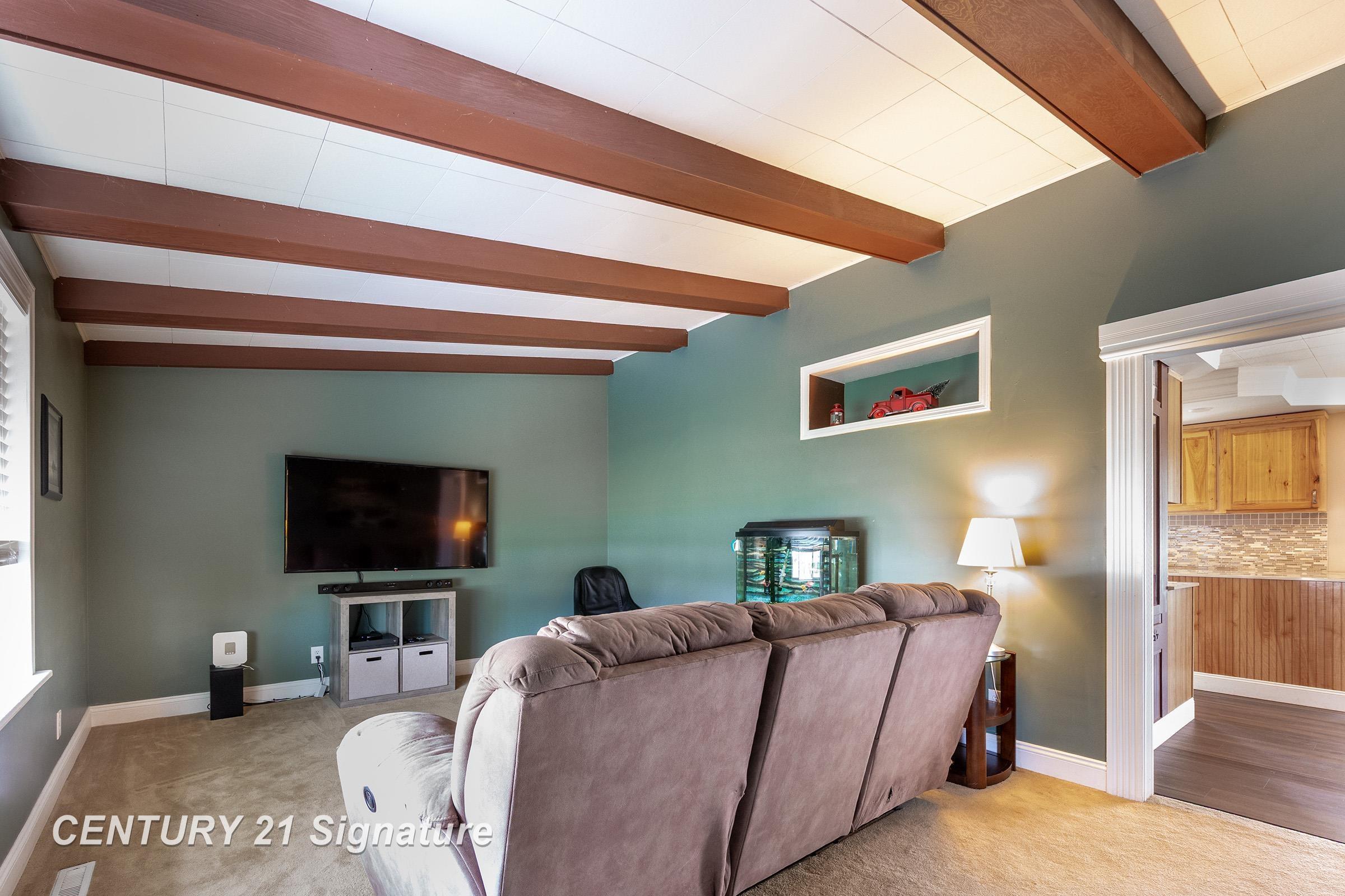 4456 Altadena Drive