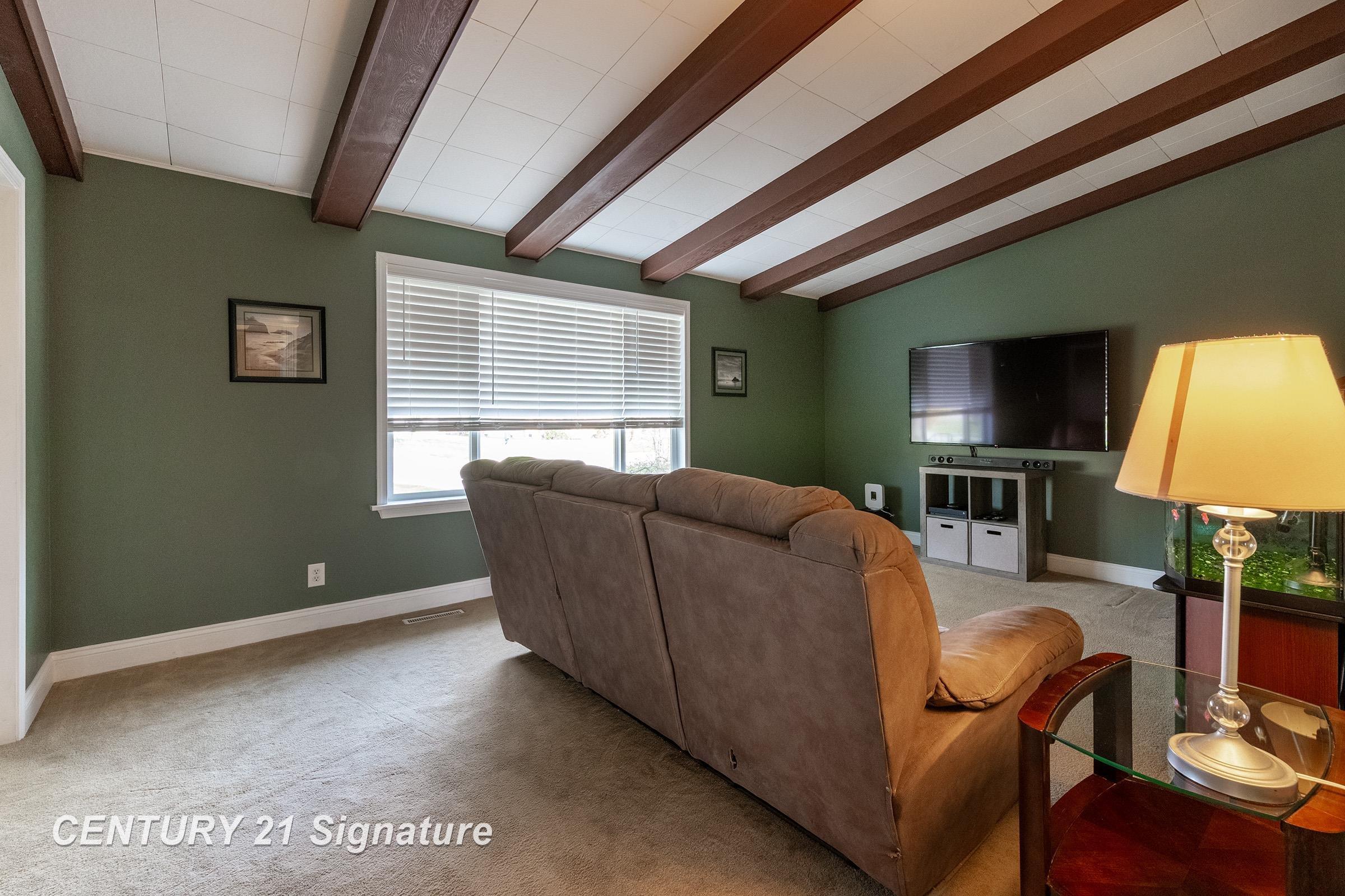 4456 Altadena Drive
