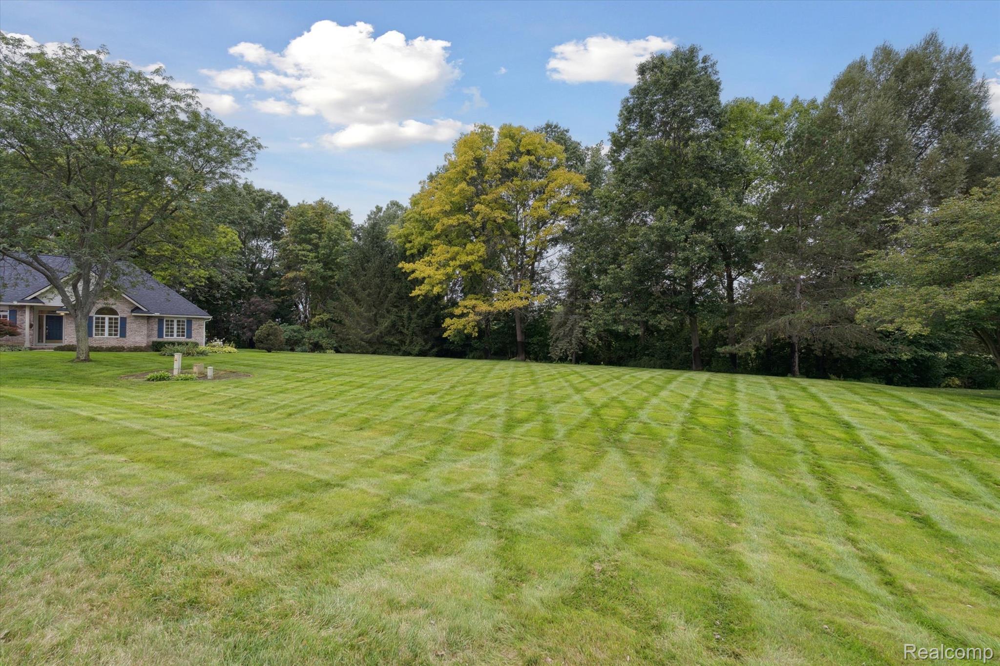 16534 W Horseshoe Trail