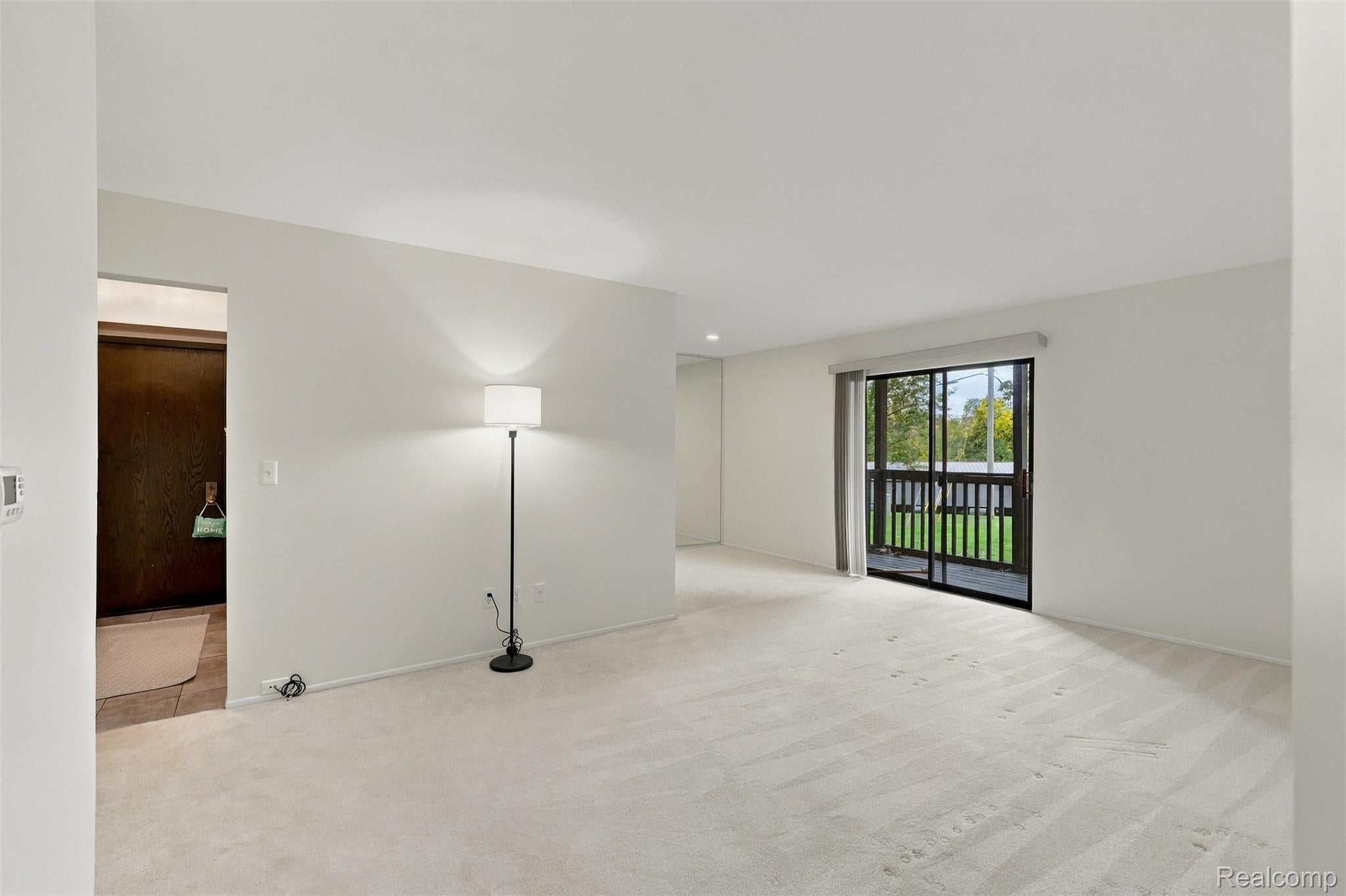 30070 W 12 Mile Road 127