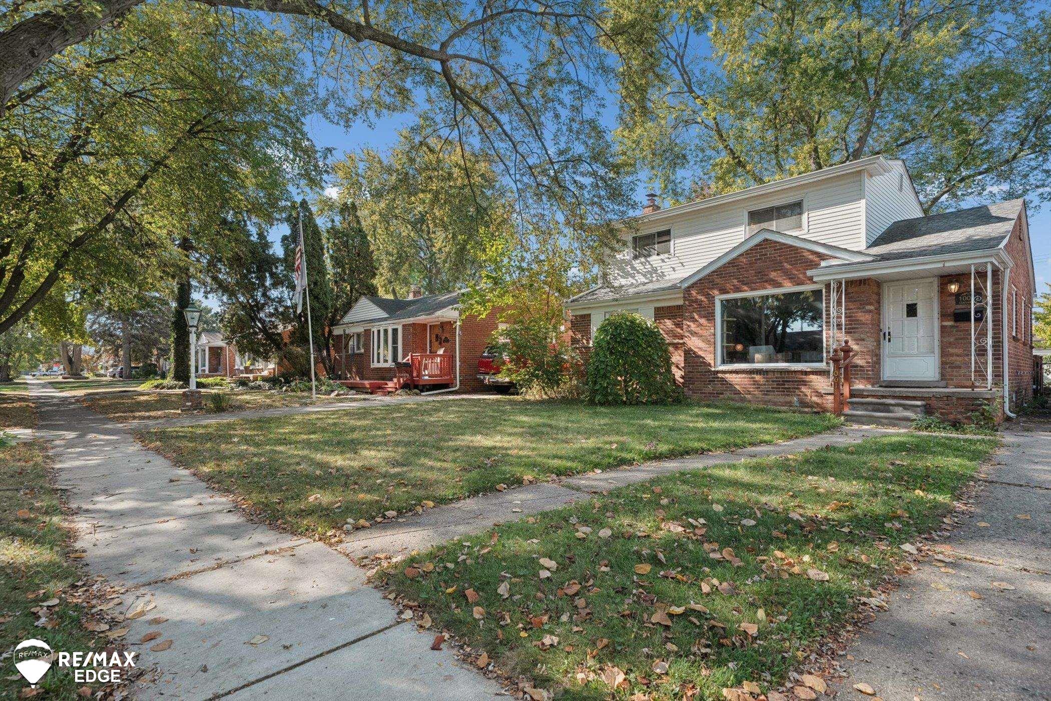 10011 Garvett Street