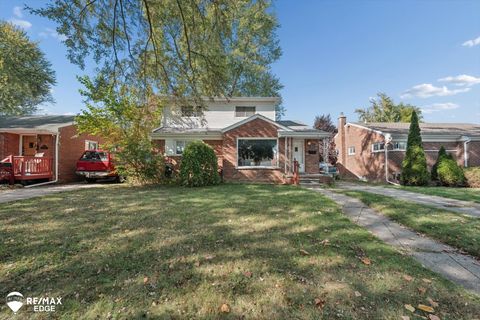 10011 Garvett Street Livonia City MI 48150