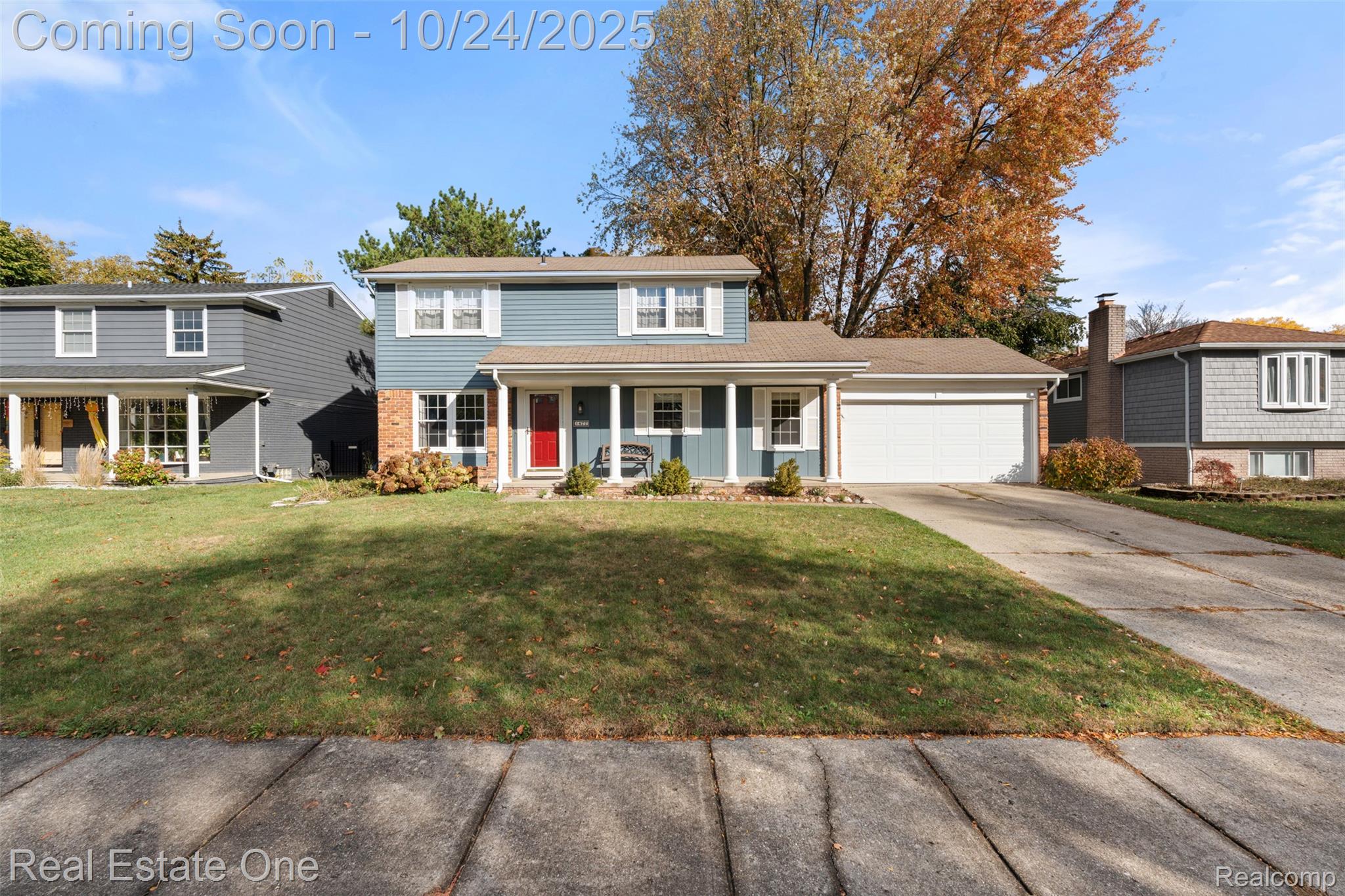 1477 Oakcrest Drive