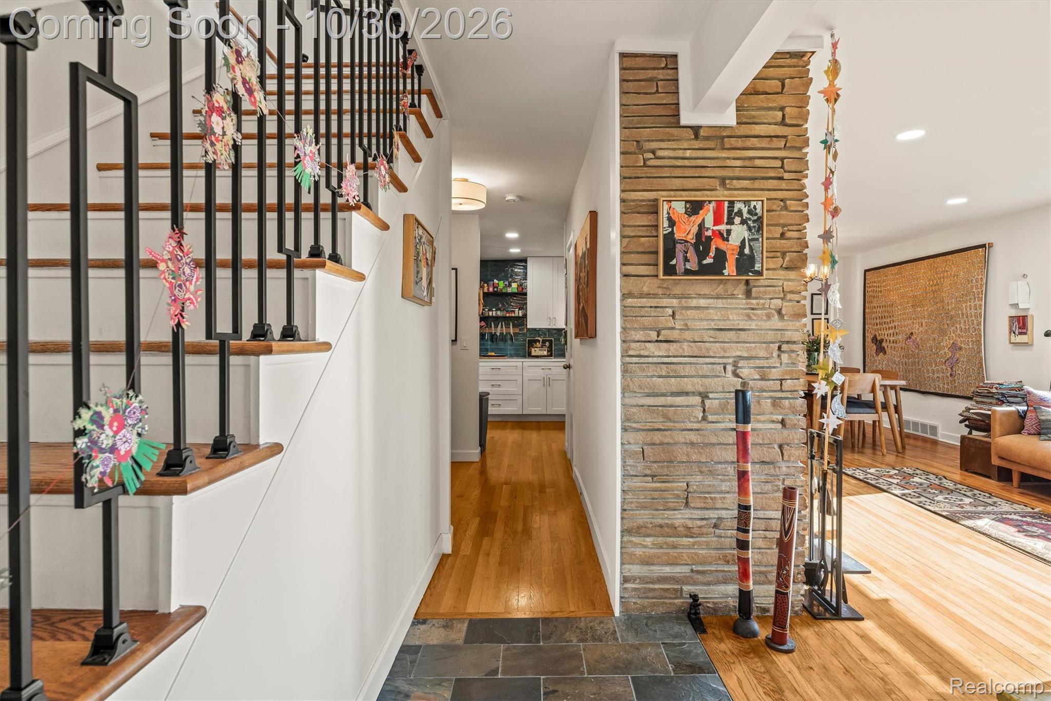 150 Eastlawn Street E