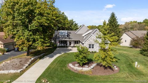 1306 Victoria Lane Fenton Charter Township MI 48430