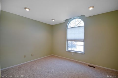 Tiny photo for 263 Whispering Hill, Commerce Charter Township, MI 48390 (MLS # 20261021705)