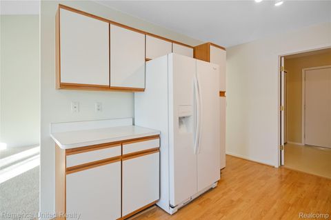 Tiny photo for 263 Whispering Hill, Commerce Charter Township, MI 48390 (MLS # 20261021705)