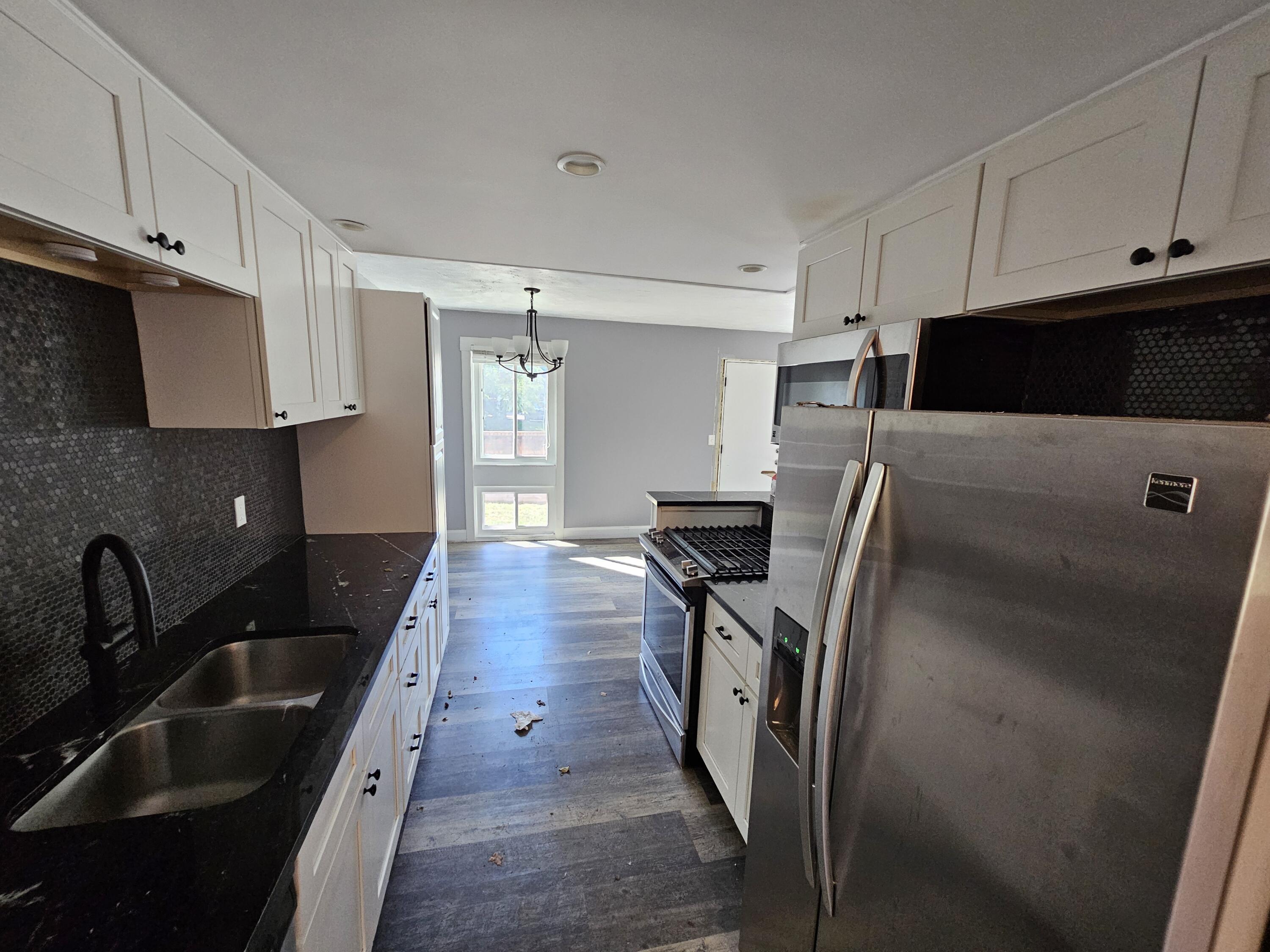 200 Heritage Commons Street SE