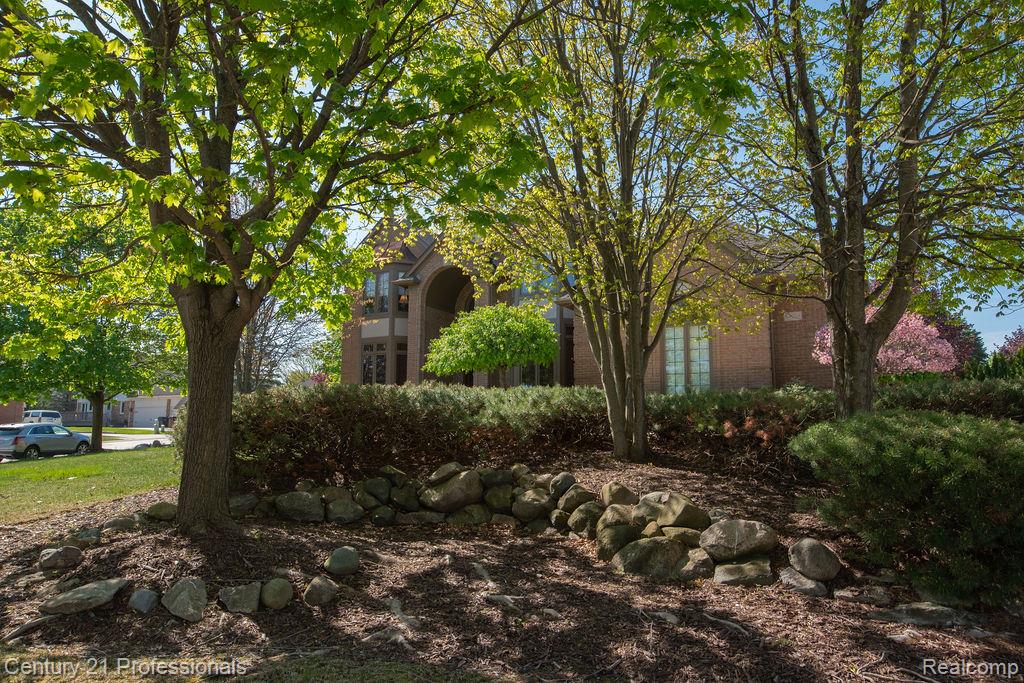 54554 E Whitby Way