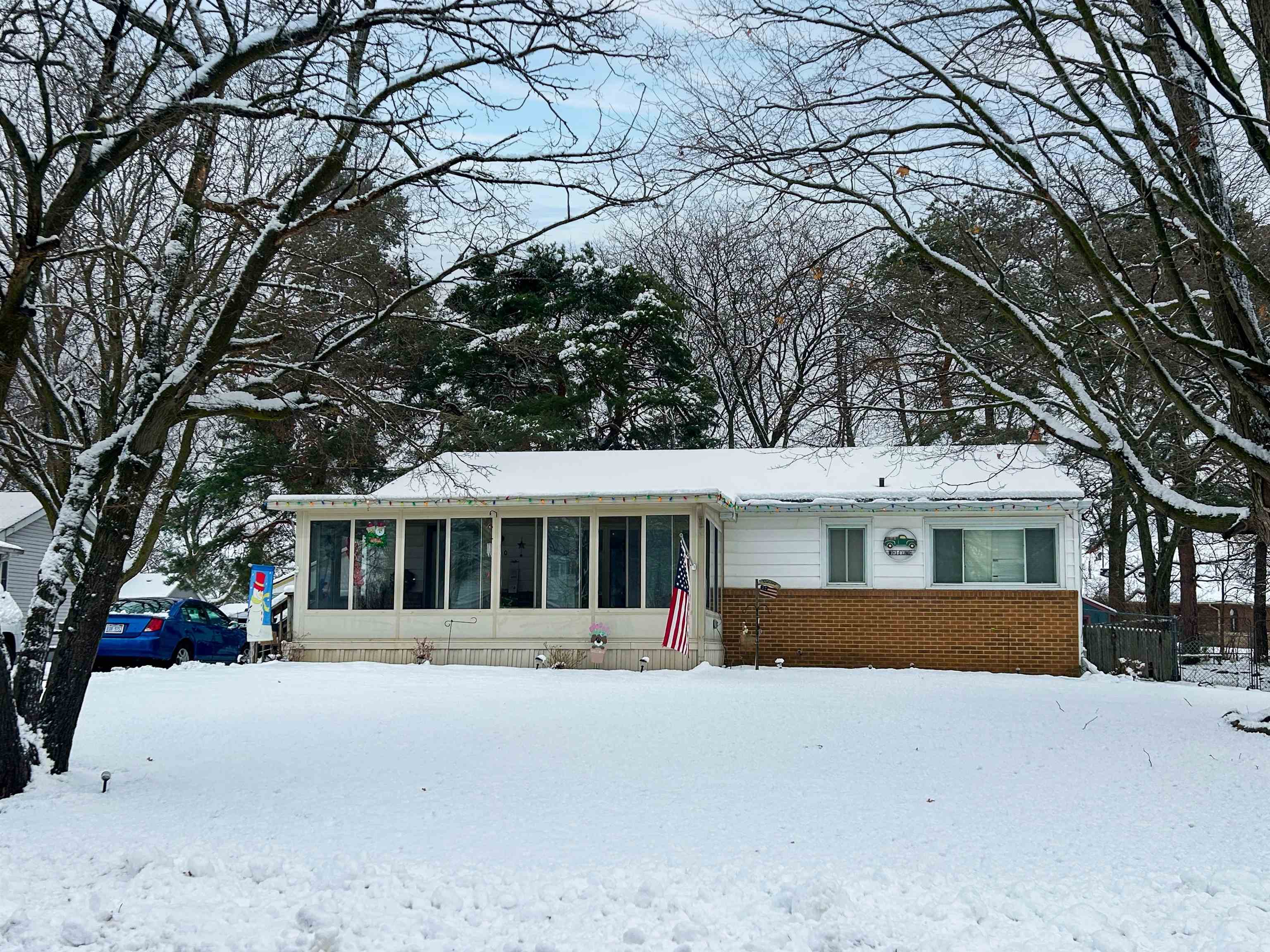 6294 Springdale Boulevard