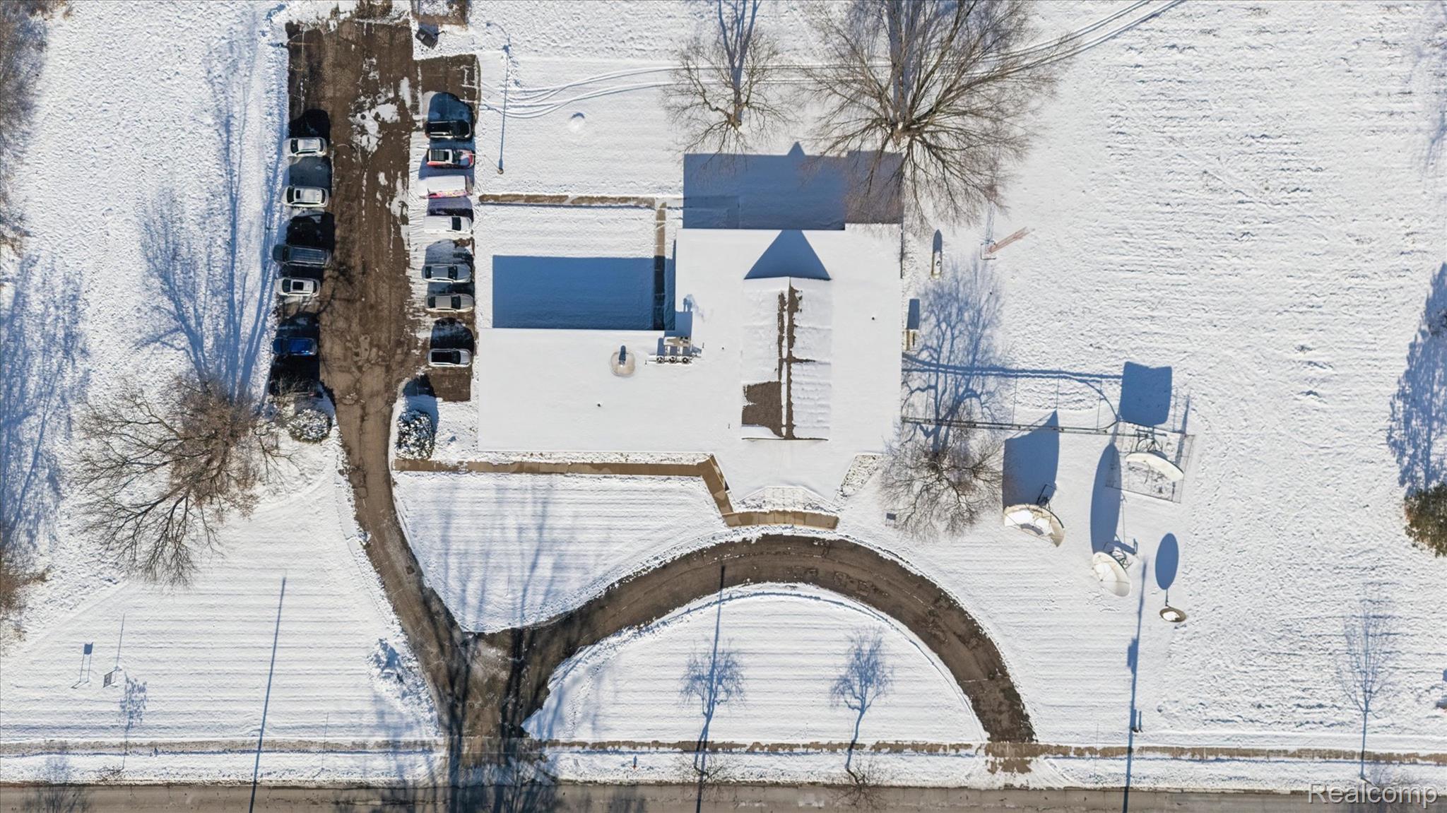 600 W CAVANAUGH Road