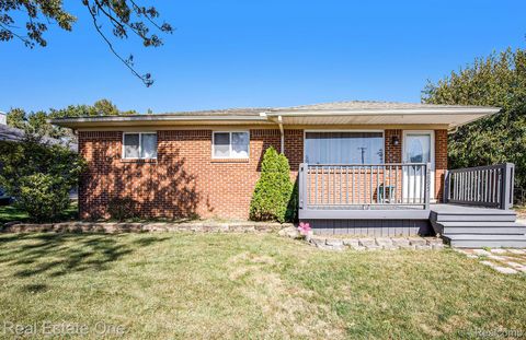 2895 Golfers Drive Highland Charter Township MI 48356