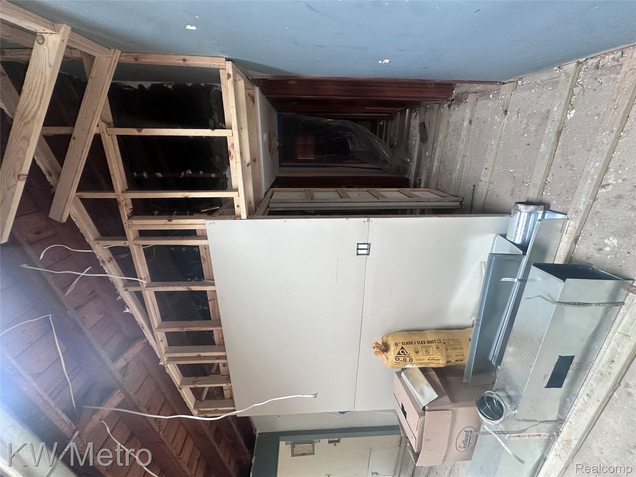 37860 Dardanella Street