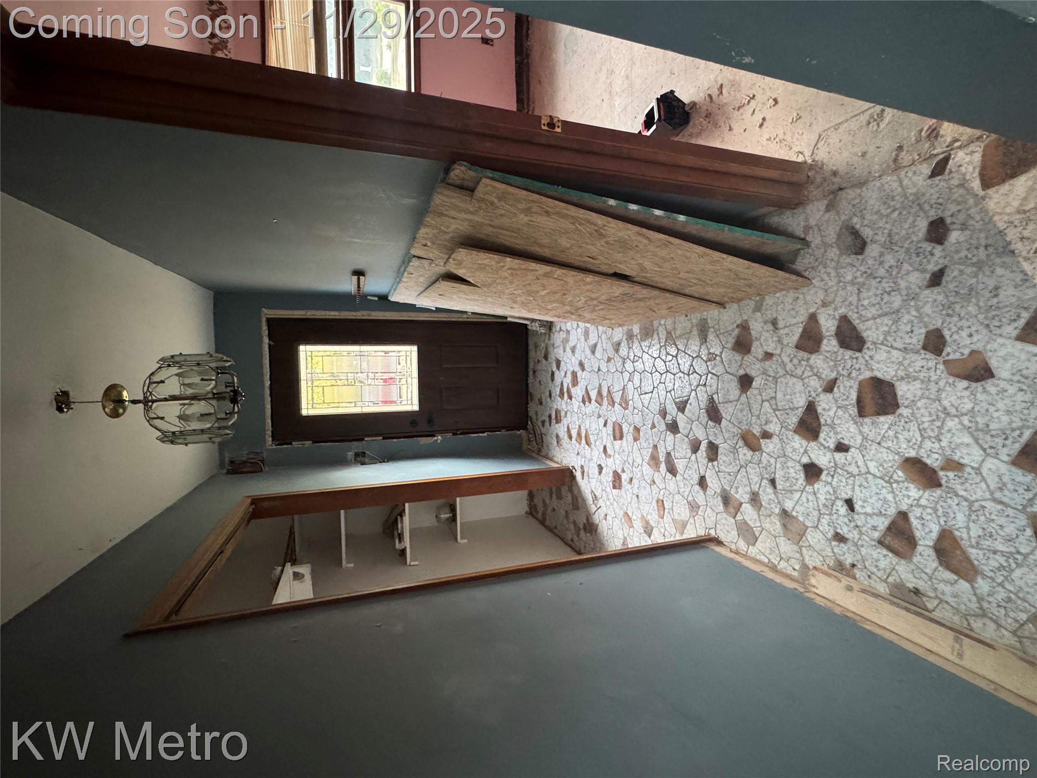 37860 Dardanella Street