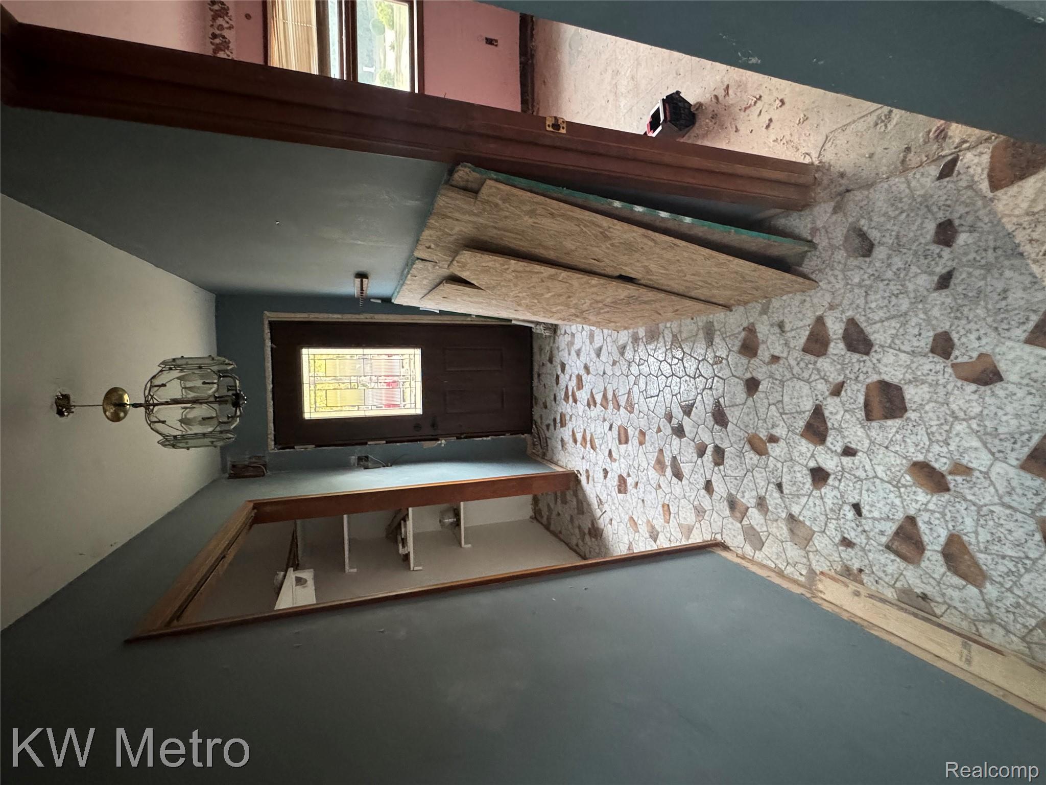 37860 Dardanella Street