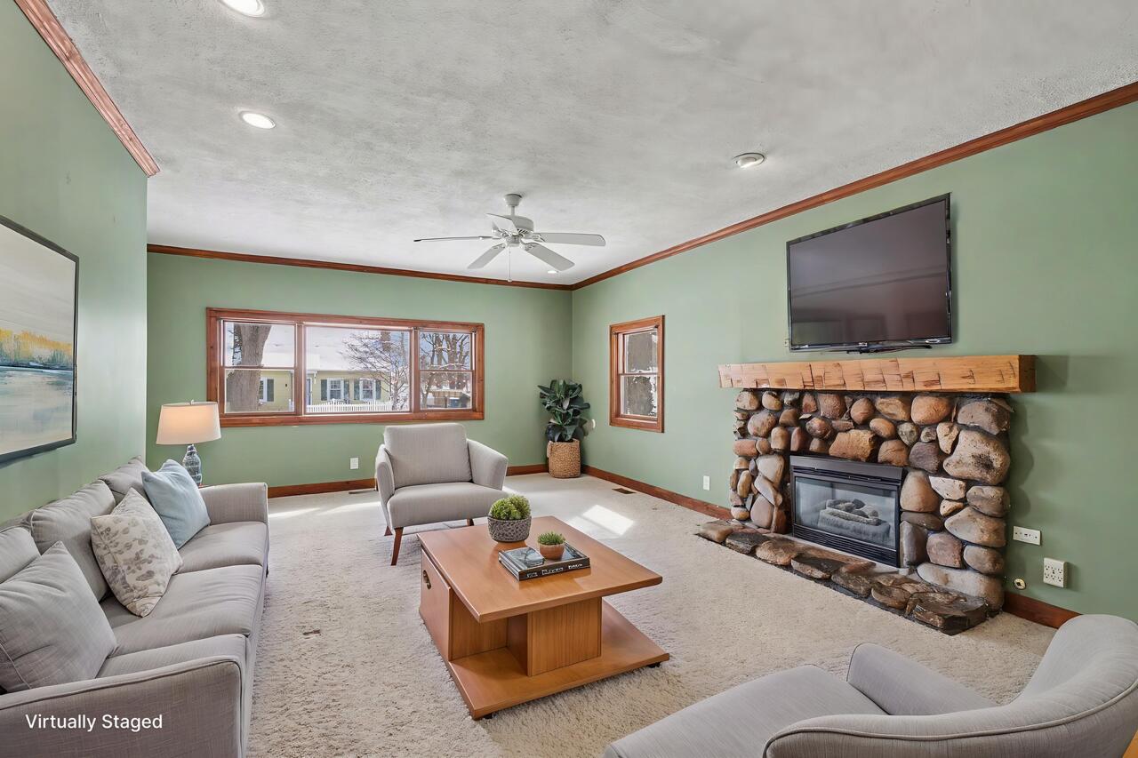 2407 Fairfield Avenue