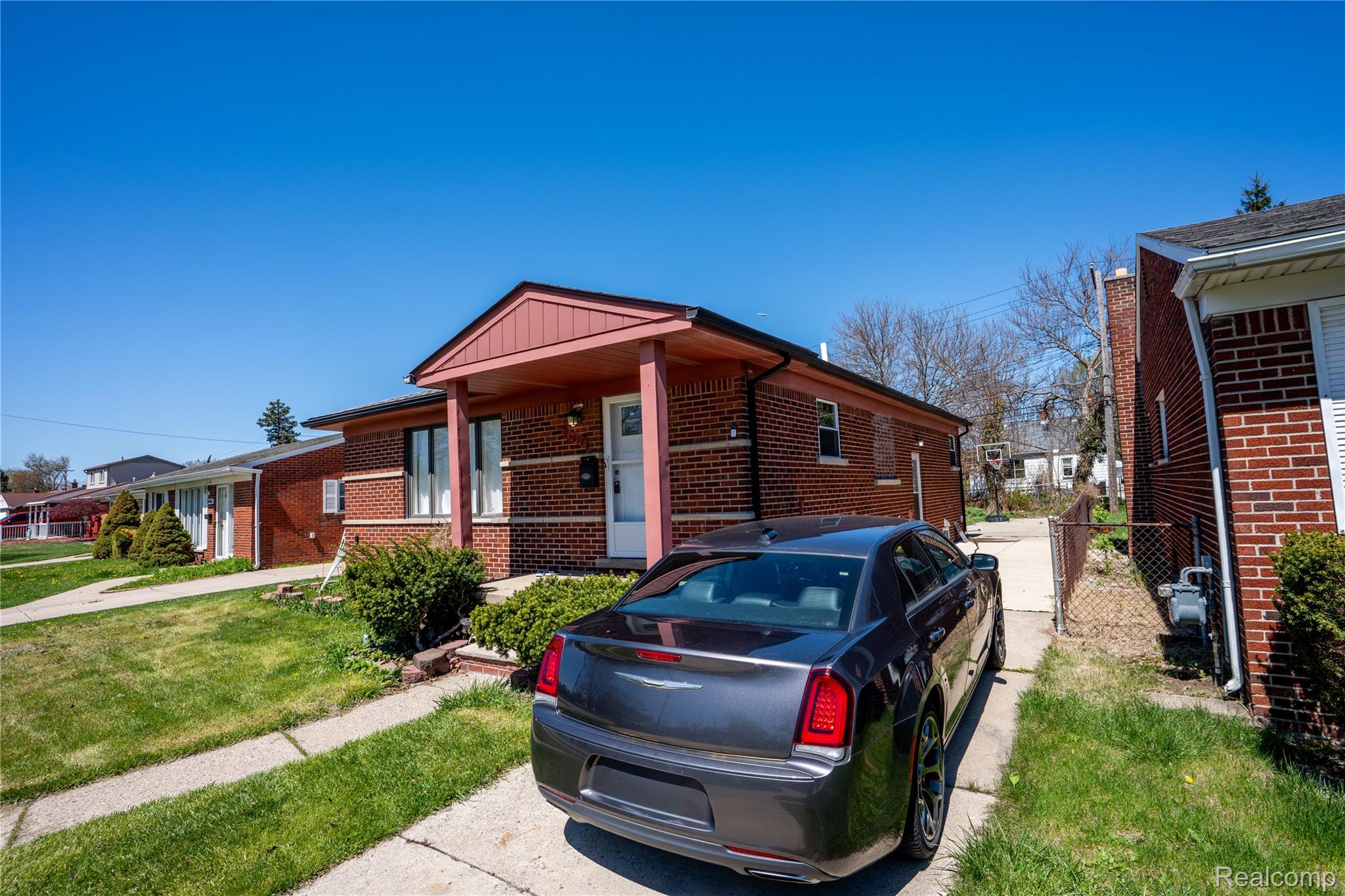 24628 Currier Street