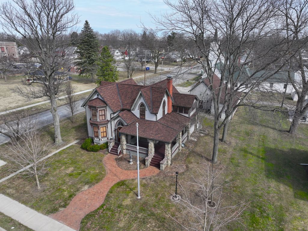 listing image 43