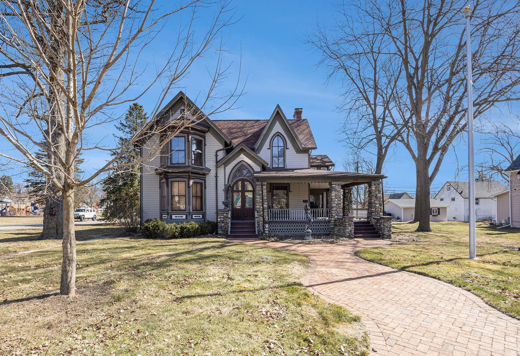 listing image 0