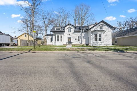 9 S WEST Street Hillsdale City Hillsdale MI 49242