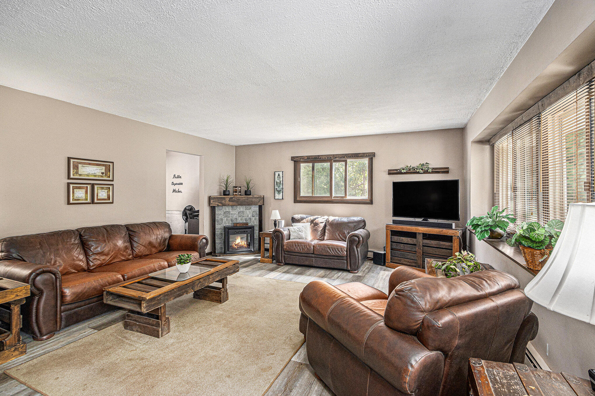 Richland Township, Michigan 49083, United States, 2 Bedrooms Bedrooms, ,2 BathroomsBathrooms,Residential,Active,192066