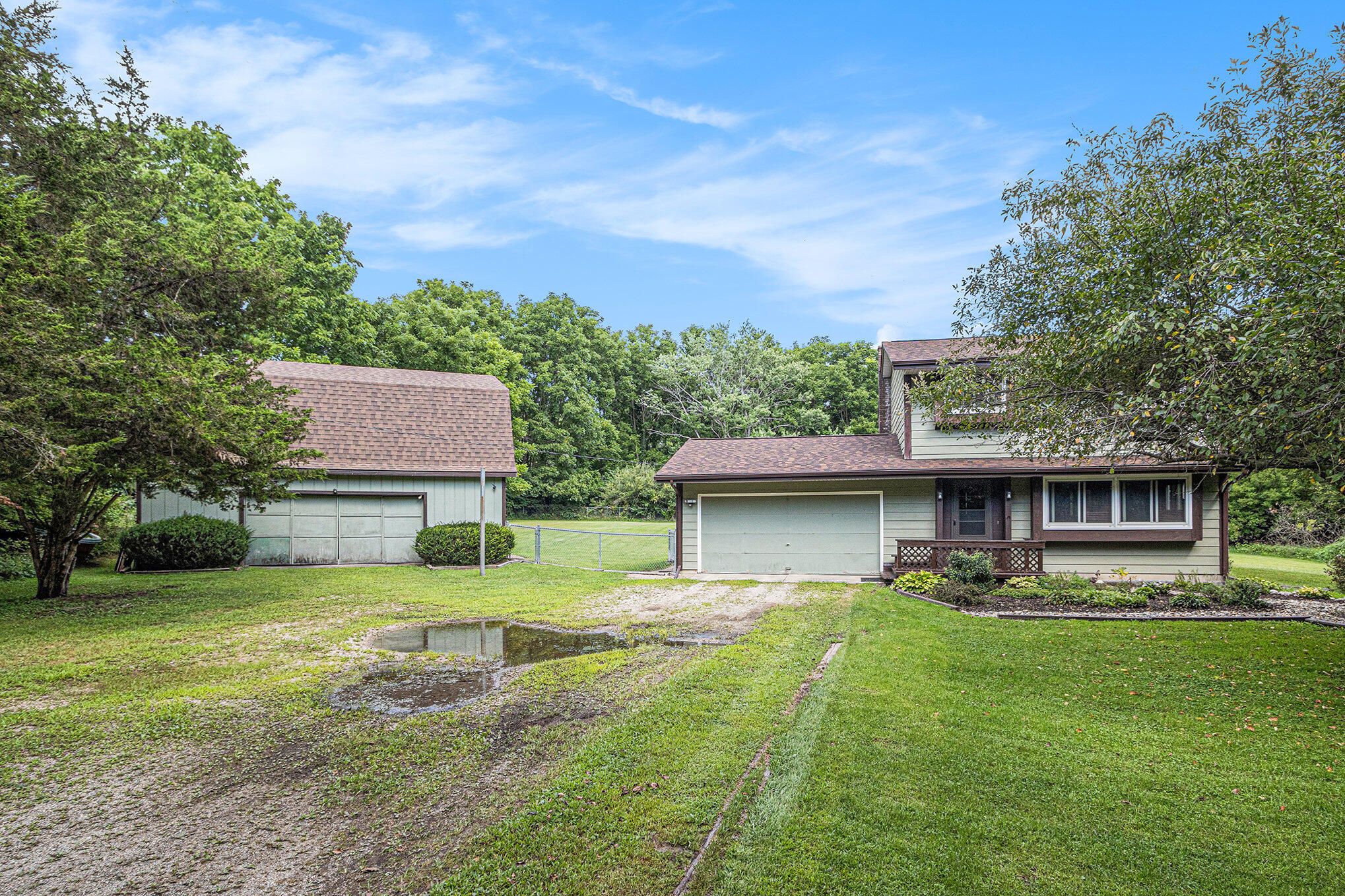 Richland Township, Michigan 49083, United States, 2 Bedrooms Bedrooms, ,2 BathroomsBathrooms,Residential,Active,192066