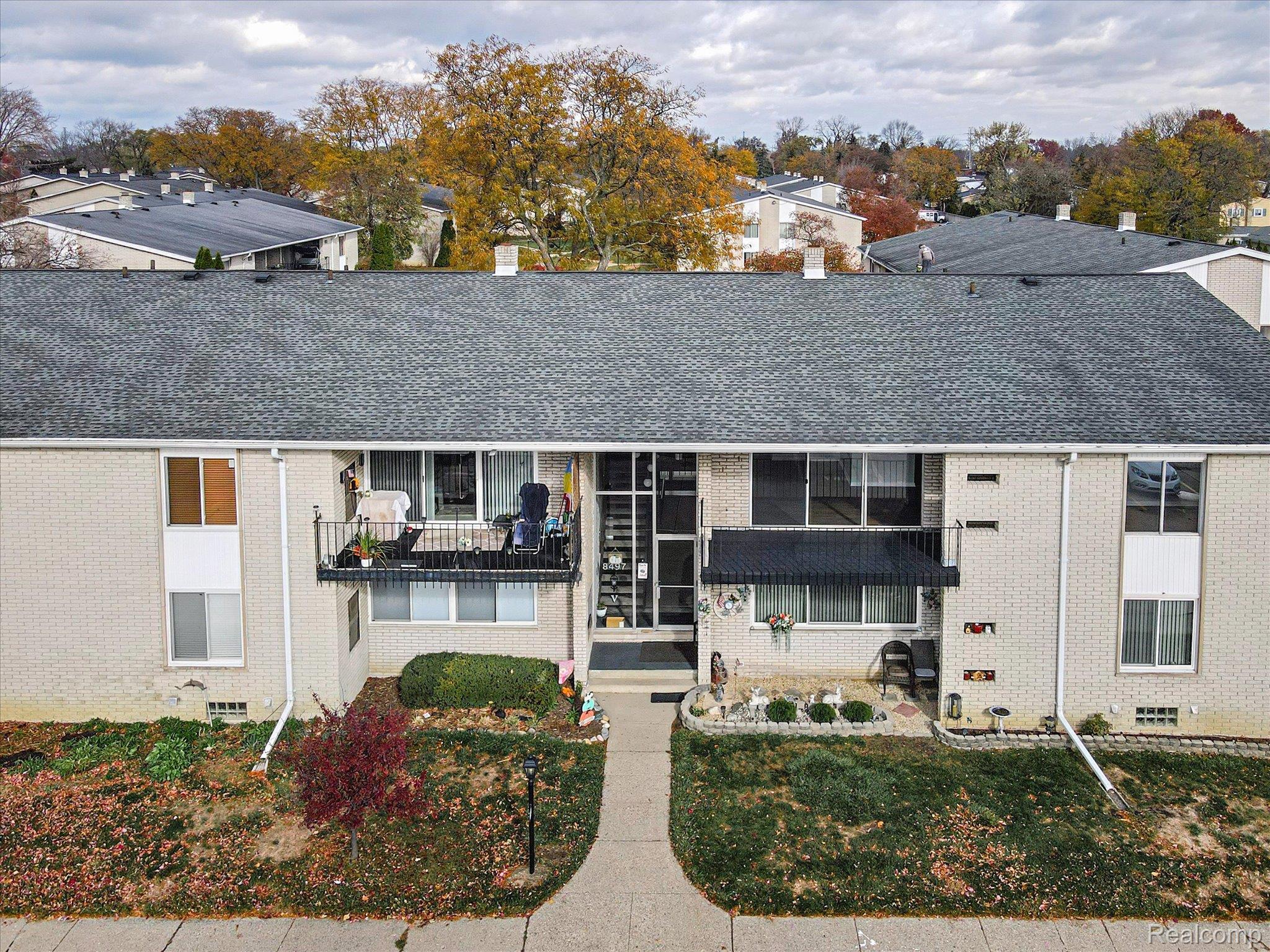 8497 Kennedy Circle 7