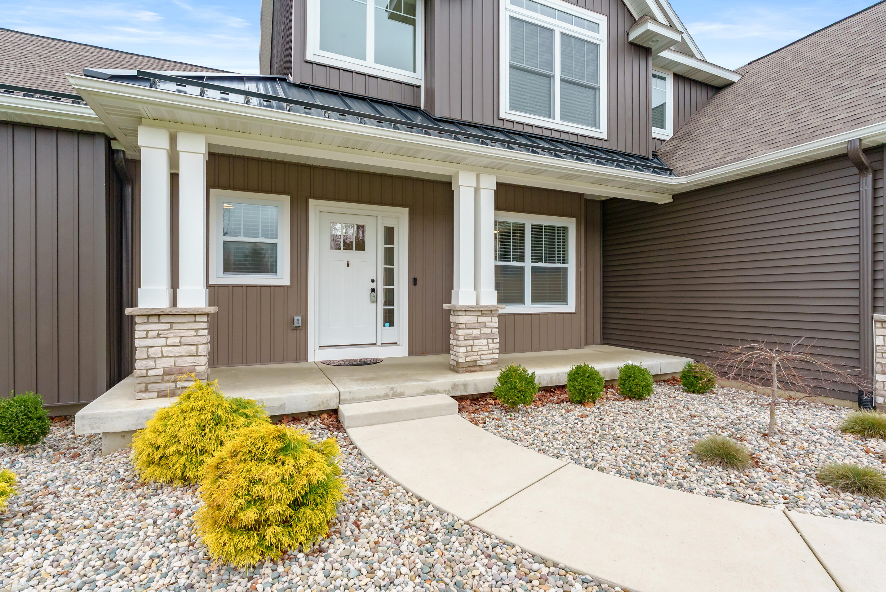 5414 Bradley Court
