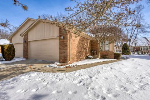 41296 Fortuna Drive Clinton Charter Township MI 48038