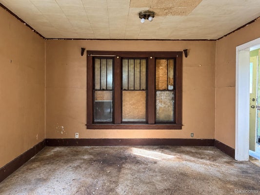 1534 BENNETT AVE, FLINT, MI 48506 - Image d8cbb1136acc3c0a1baf45d4f5d0189e/4040920643