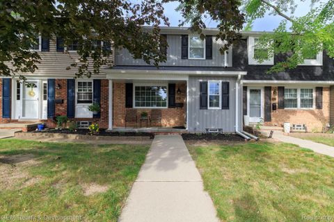 19627 Neptune Court Northville City MI 48167