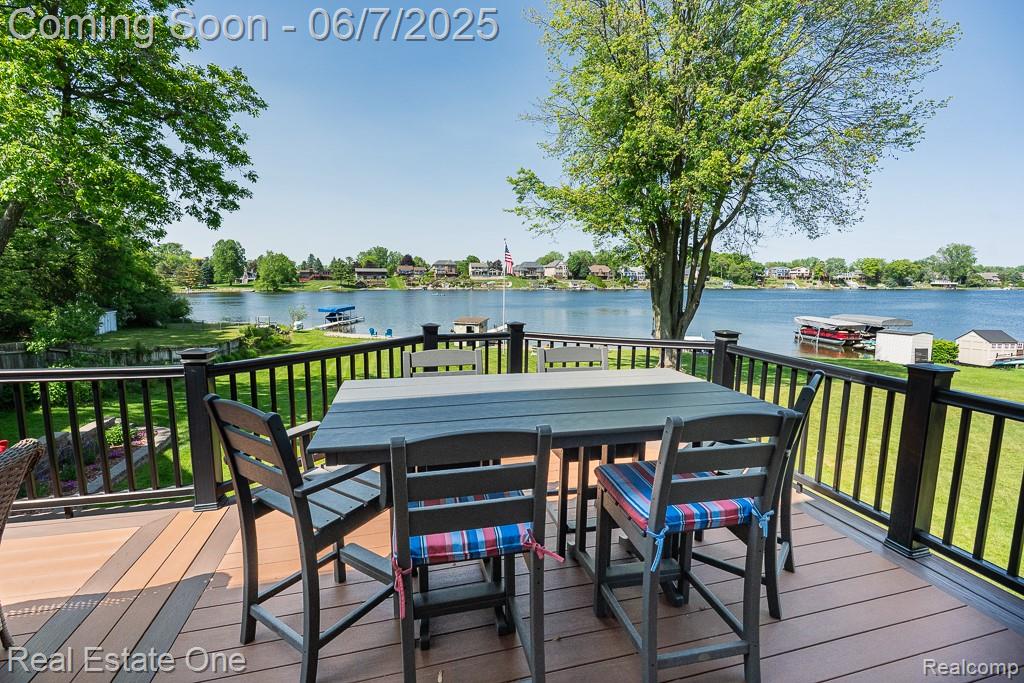 2200 Fernlock Drive