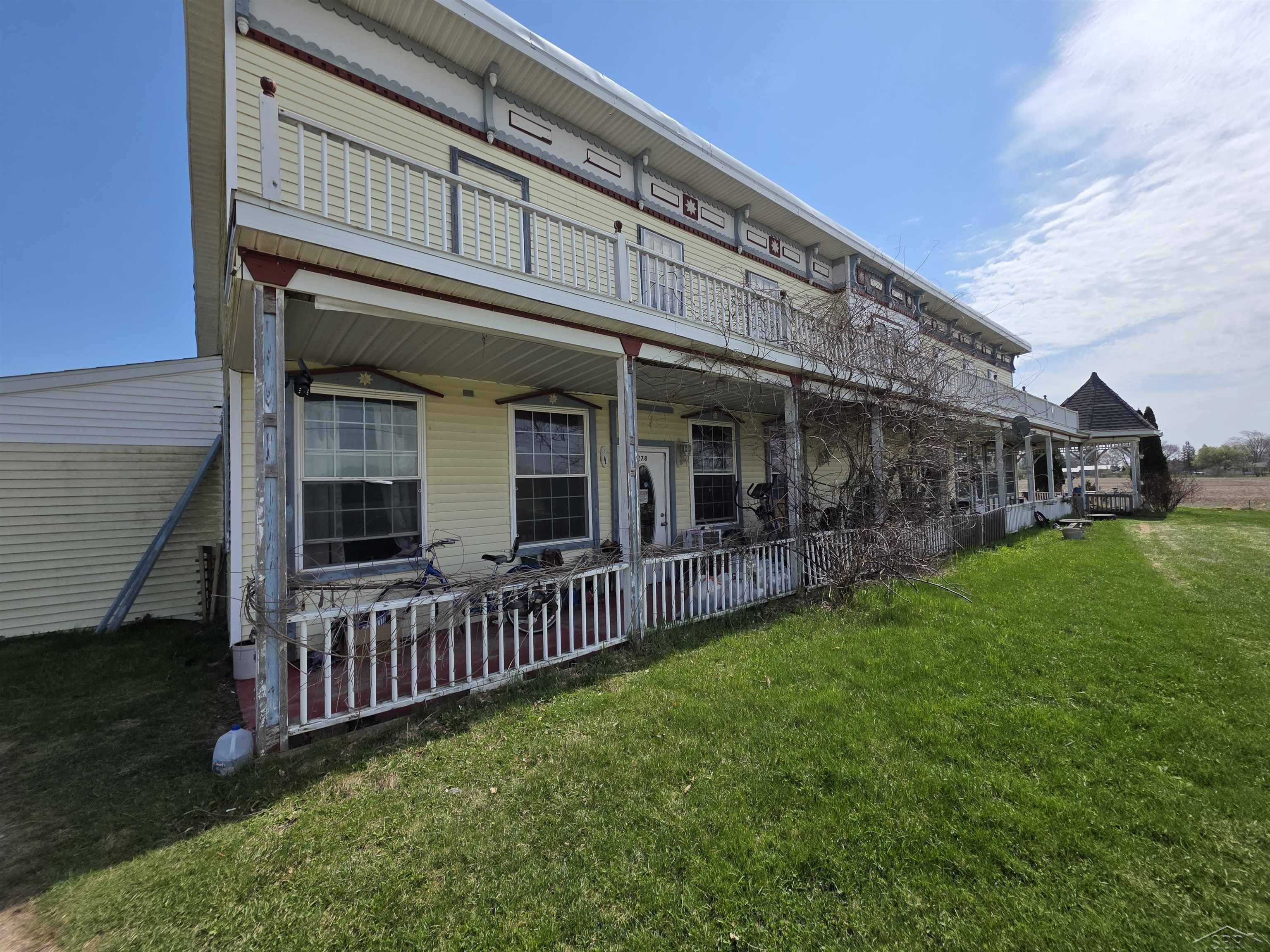 278 N Croswell Road