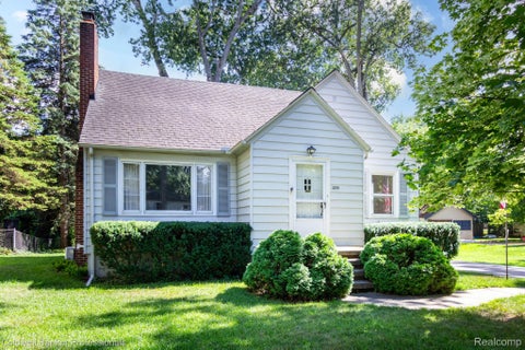 Photo for 2135 Pontiac Drive