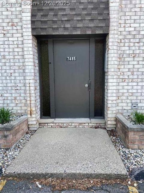 7485 Woodview Street 3 Westland City MI 48185